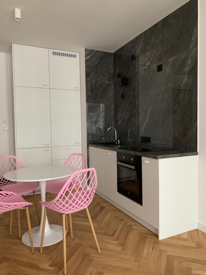Apartamenty Wola Goleszowska Варшава Екстериор снимка