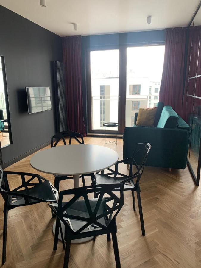 Apartamenty Wola Goleszowska Варшава Екстериор снимка